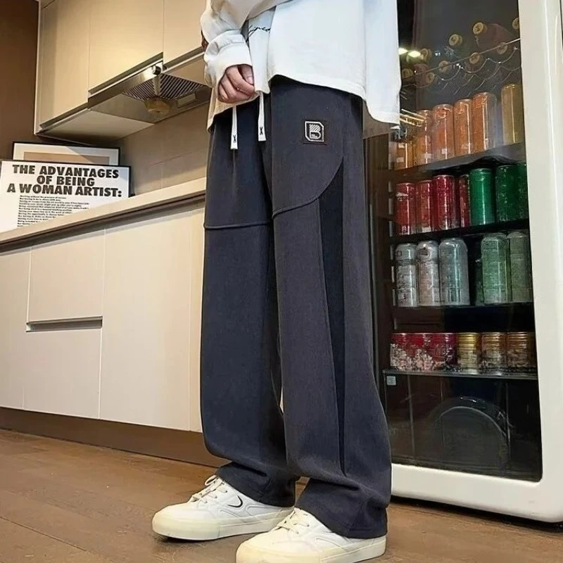 

Men’s Fleece Lined Joggers Warm Straight Leg Casual Pants Loose Fit Sports Trousers for Autumn Winter Daily Wear