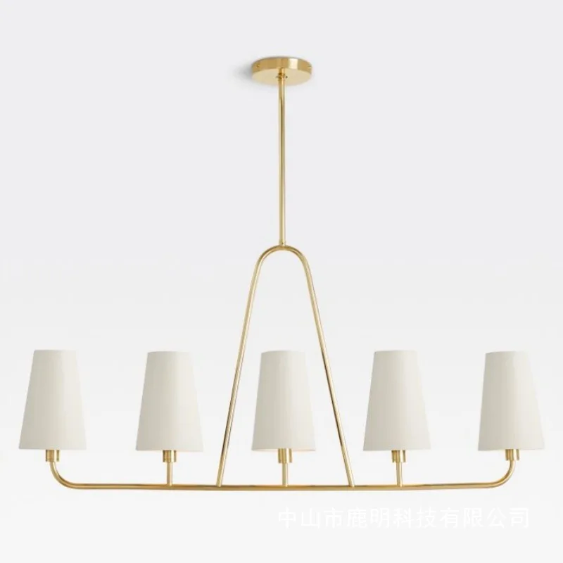 

American all-copper retro wind empty living room chandelier light luxury villa classical duplex building living room dining room