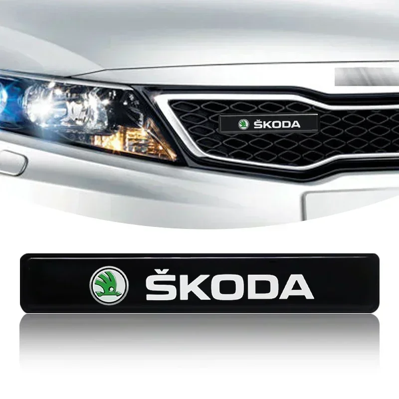 

1/2PCS Car Decorative Light LED Front Hood Grille Emblem Badge Decor For Skoda Octavia Fabia RS Kamiq Kodiaq Rapid SCALA Superb