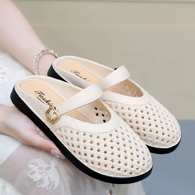 

Женские летние тапочки-сандалии с перфорацией, на плоской подошве, новые, с мягкой подошвой, нескользящие, дышащие, для дома и улицы