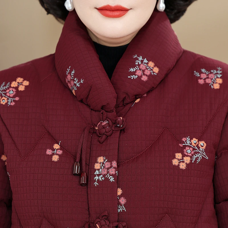 Chaqueta de algodón bordada con flores pequeñas, abrigo de algodón cálido con cuello levantado de invierno de alta calidad, Tops de talla grande, ropa gruesa y cálida 2026