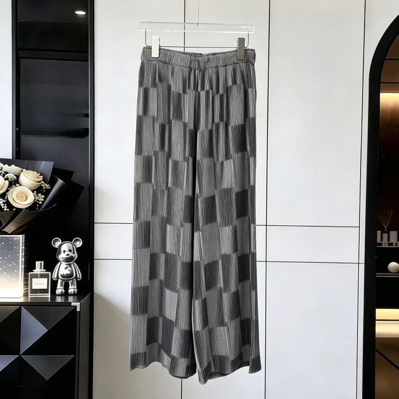 Miyake Satin Gradient Glossy Pleated Pants 2026 Autumn New Fashion Simple Elegant Straight Wide-Leg Long Pants for Women