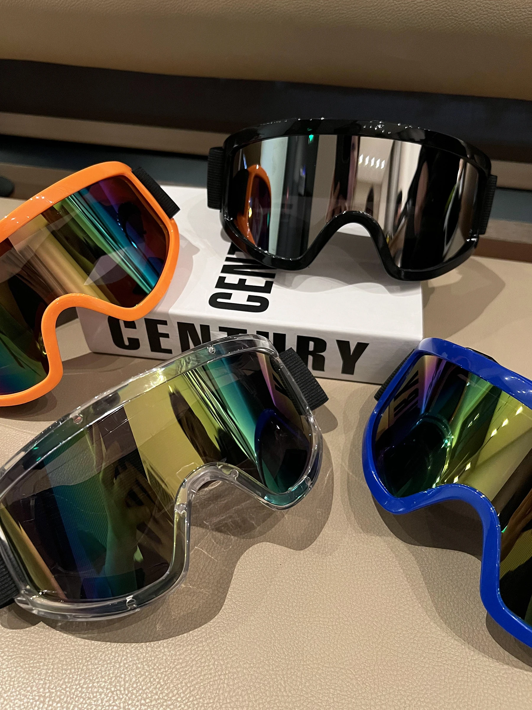 

UV Protection Integrated Windproof Cycling Mountaineering Sunglasses Cyberpunk Summer Colorful Sun Glasses Sports Gift MJ0734