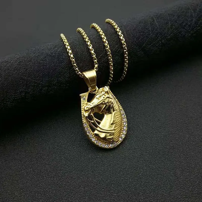 

Trendy Hip Hop Gold Plated Titanium Steel Diamond Embedded Head Pendant Nelace Versatile Faion Jewelry Accory