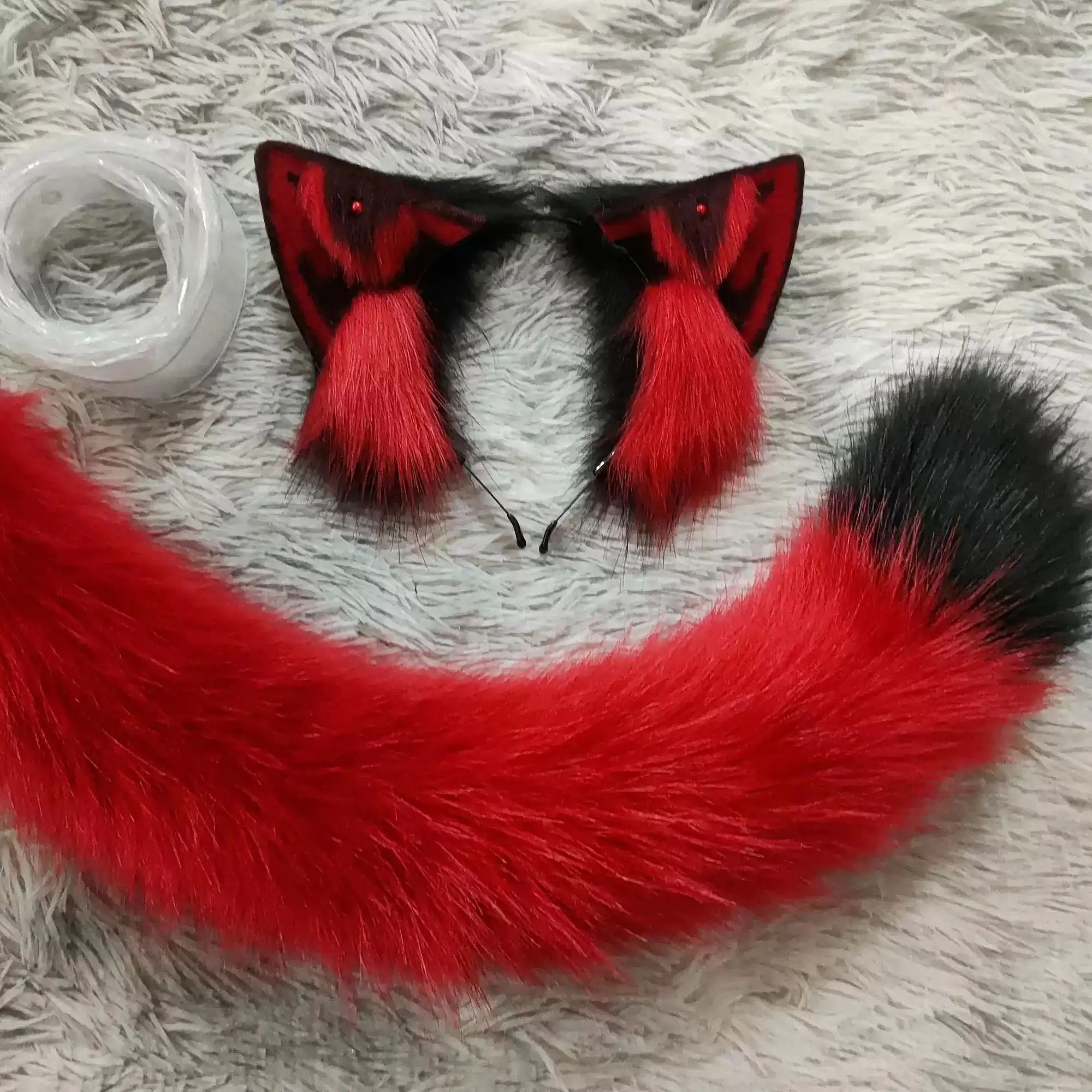 

Hand-Made Cospaly Simulation Beast Ears,Red and black kitten Tail, Cosplay Accessories, Border Collie, Anime Props, Holiday Gift