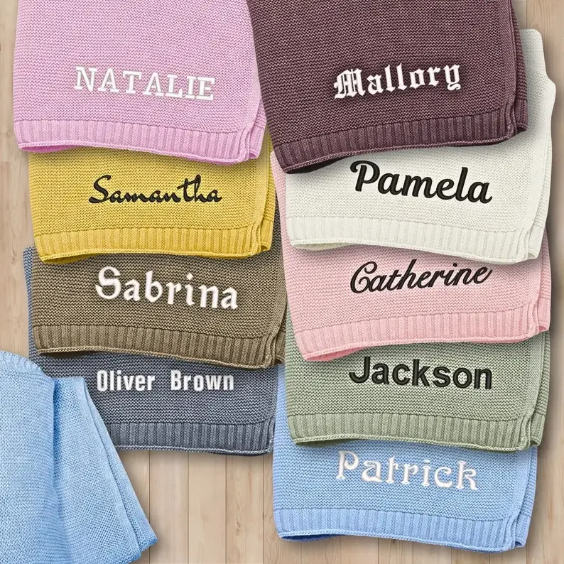 Coperta personalizzata con nome del bambinoCoperta lavorataEsclusivo regalo personalizzato per il neonatoRegalo per il bambino