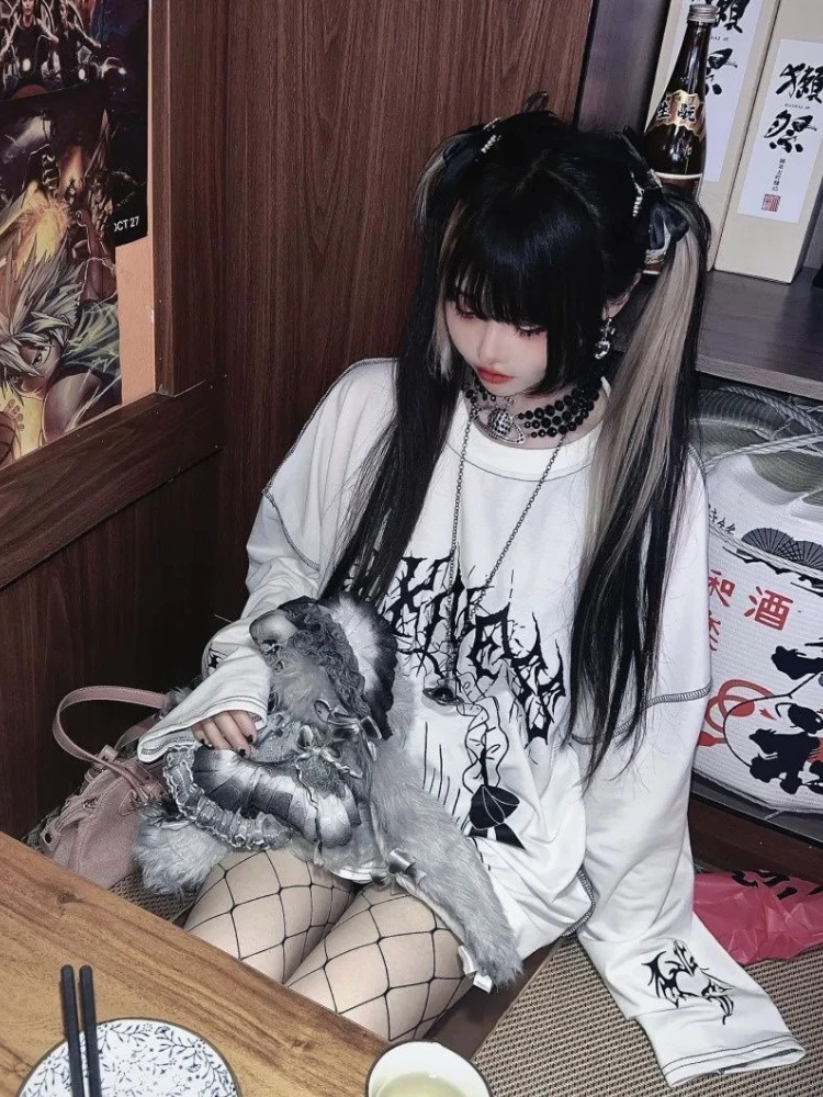 

Subculture Y2k укороченный топ женский с коротким рукавом с v-образным вырезом готические футболки в стиле Харадзюку женская верхняя одежда футболки с принтом шикарные футболки в стиле панк винтажные