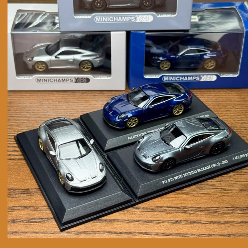 Minichamps 1:64 Scale 911 992.2 GT3 Alloy Car Model Collection Display Ornament Toy Gift