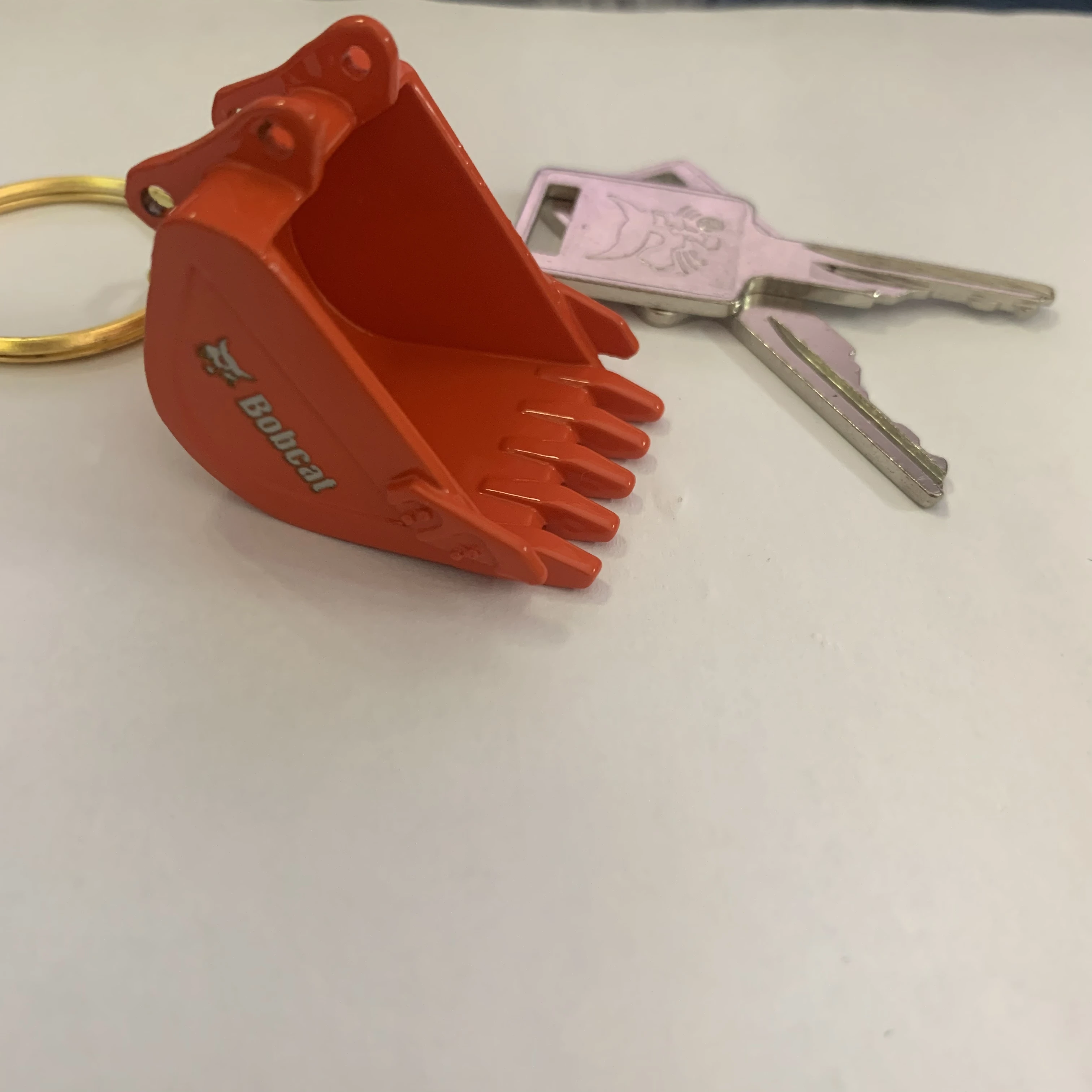 s331/S160 For Bobcat key S550 s185 skid steer loader sweeper key excavator Heavy Equipment Keychain