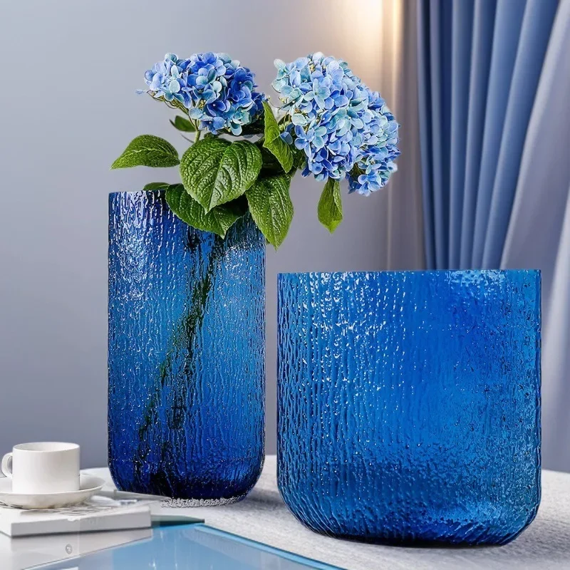 Vase en verre texturé concave-convexe plat haut de gamme de grand diamètre, ornement de dispositif de culture d'eau à motif d'écorce de salon