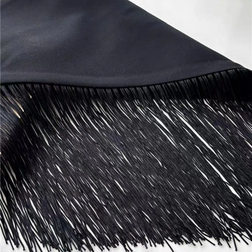 Cintura da donna elegante con nappa, cintura larga, gonna corta, triangolo, nappa, corsetto, cintura, camicia, abito, cappotto, accessorio decorativo