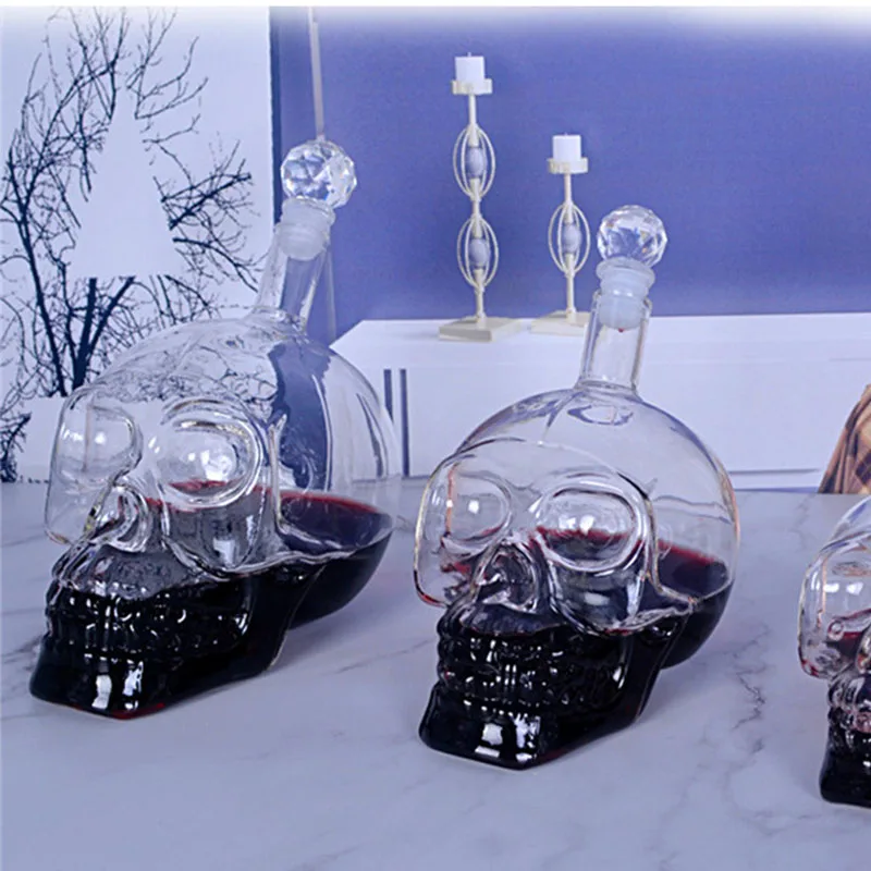 3 Sizes Creativity Glass Skull Head Cups Vodka-Shot Whiskey Wine Drinking Bottle Decanter Crystal Bottle Drinkware Bar Tools