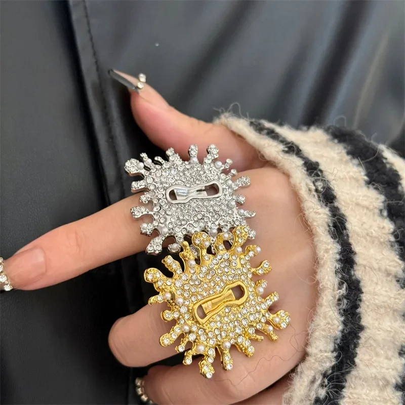 Metal Square Crysta…