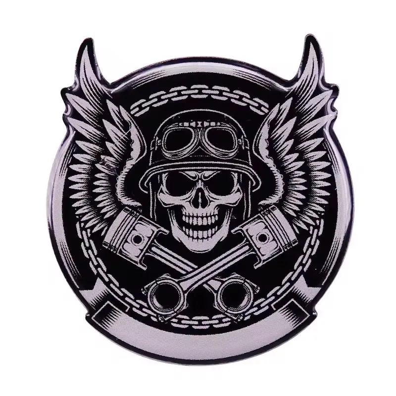 

Retro Skull Wearing Helmet Art Badge Lapel Pin Medal Brooch Gothic Unique Jewelry Gifts Accessory