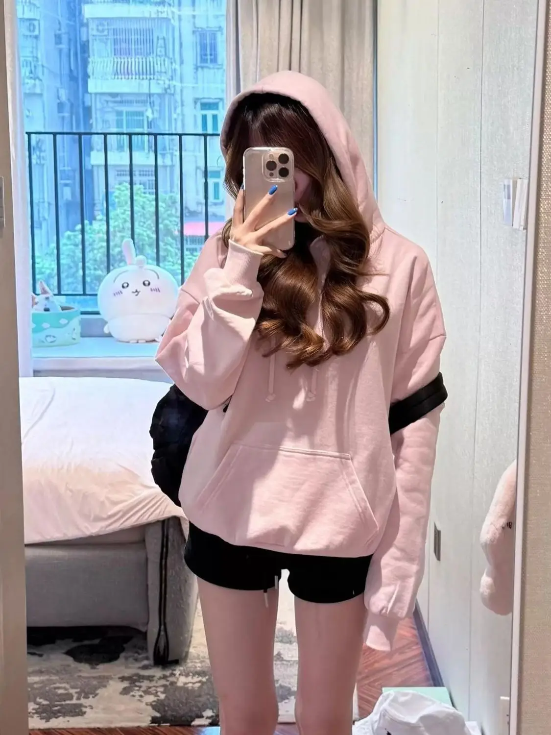 Autumn Winter Women Loose Hooded Sweatshirt Pink Hoodie With Silver Sequin Angel Wings Back Design Streetwear Pullover