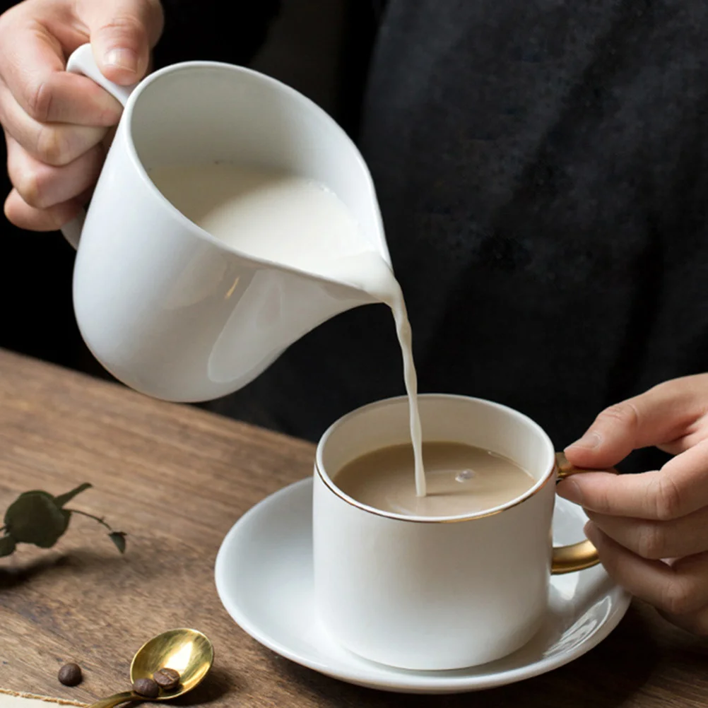 

2Pcs Latte Art Cup Ceramic Milk Jug with Graceful Arc Spout Non-Slip Handle for Hot Liquids Coffee Milk Holder Syrup Dispenser