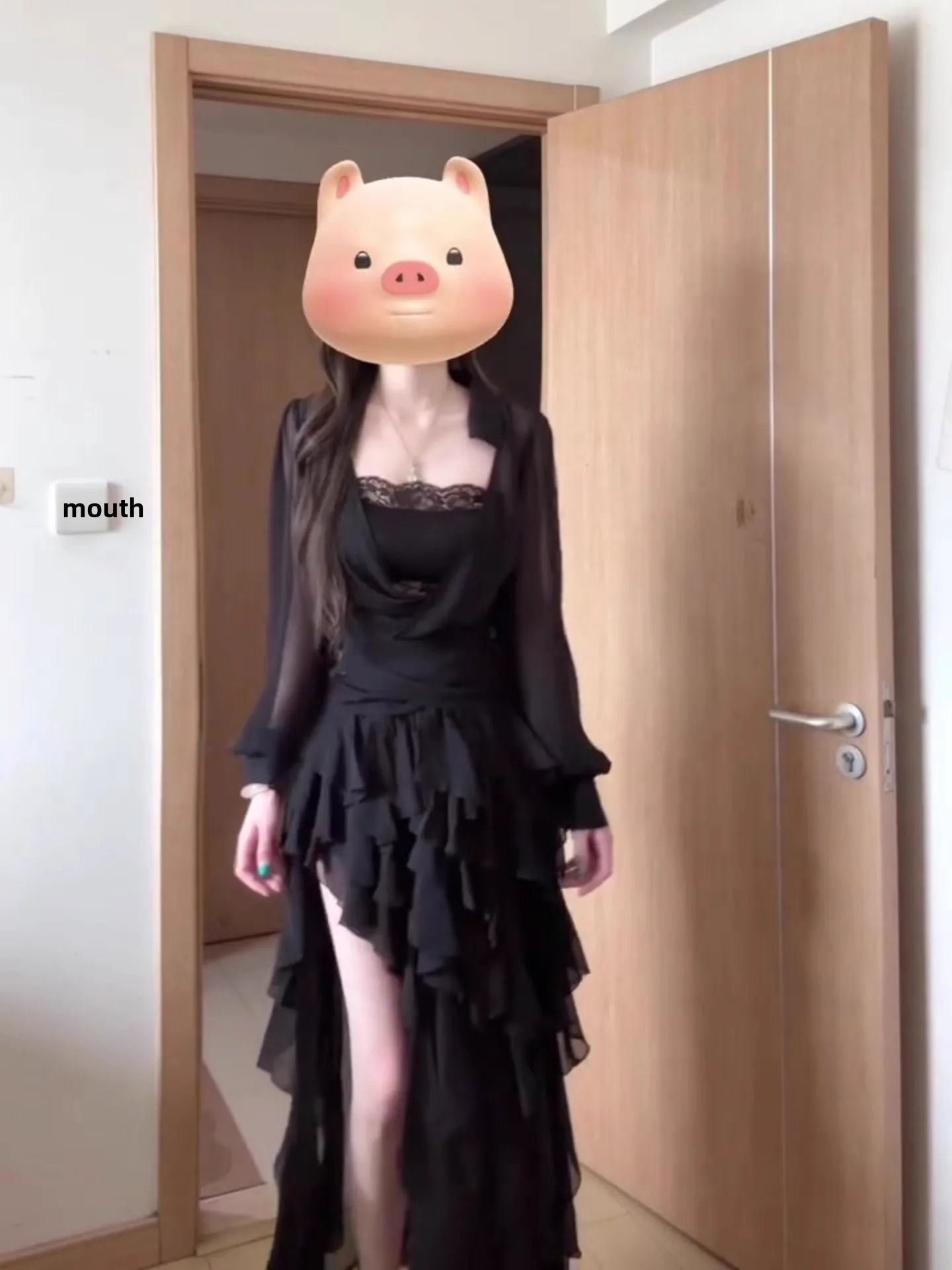 

Sexy Lace ter Ne Asymmetrical Skirt And Long Sve Top Set for Women in Bla Color Trendy Faion Autumn Outfit