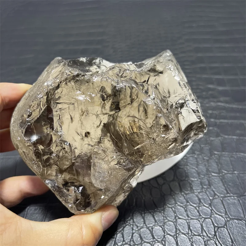 670g Rainbow Natural Stone Clear Quartz Free Form Smoky Quartz Crystal Rock Decoration Rough Healing
