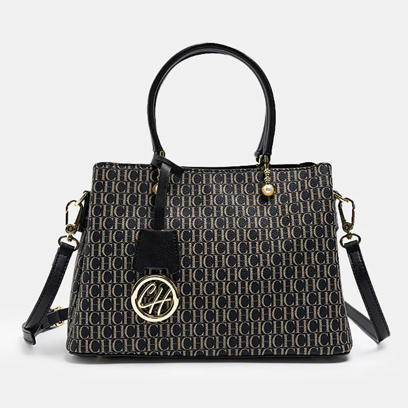 

CH Light Luxury Brand Letter Print Handbag with Letter Pendant Design Unique and Elegant Popular Fashion Niche High Quality
