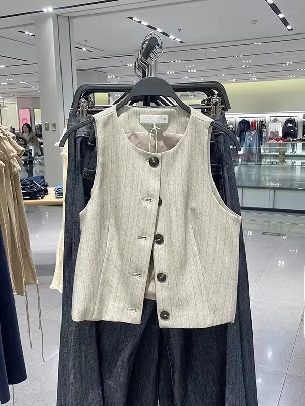 

Spring Summer New Sle Women's ort Svel round Ne Vest Versatile Striped Design Faionable All-Season ential