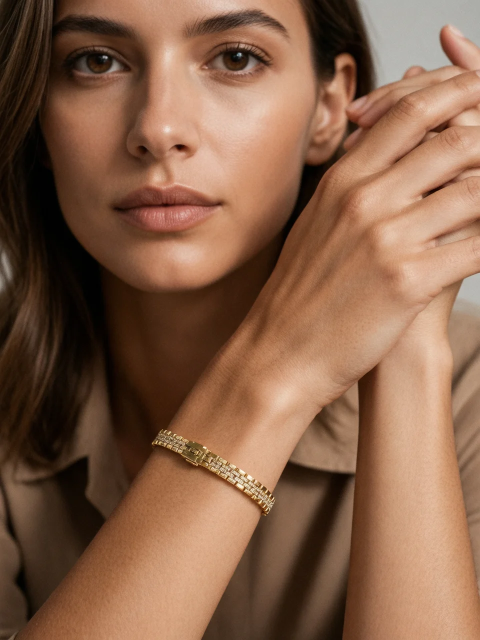 AIBEF Luxus-Armband für Damen, glitzerndes rechteckiges Kristall-Gliederarmband, modischer formeller Schmuck für Hochzeit, süßes Weihnachtsgeschenk – Detail 8