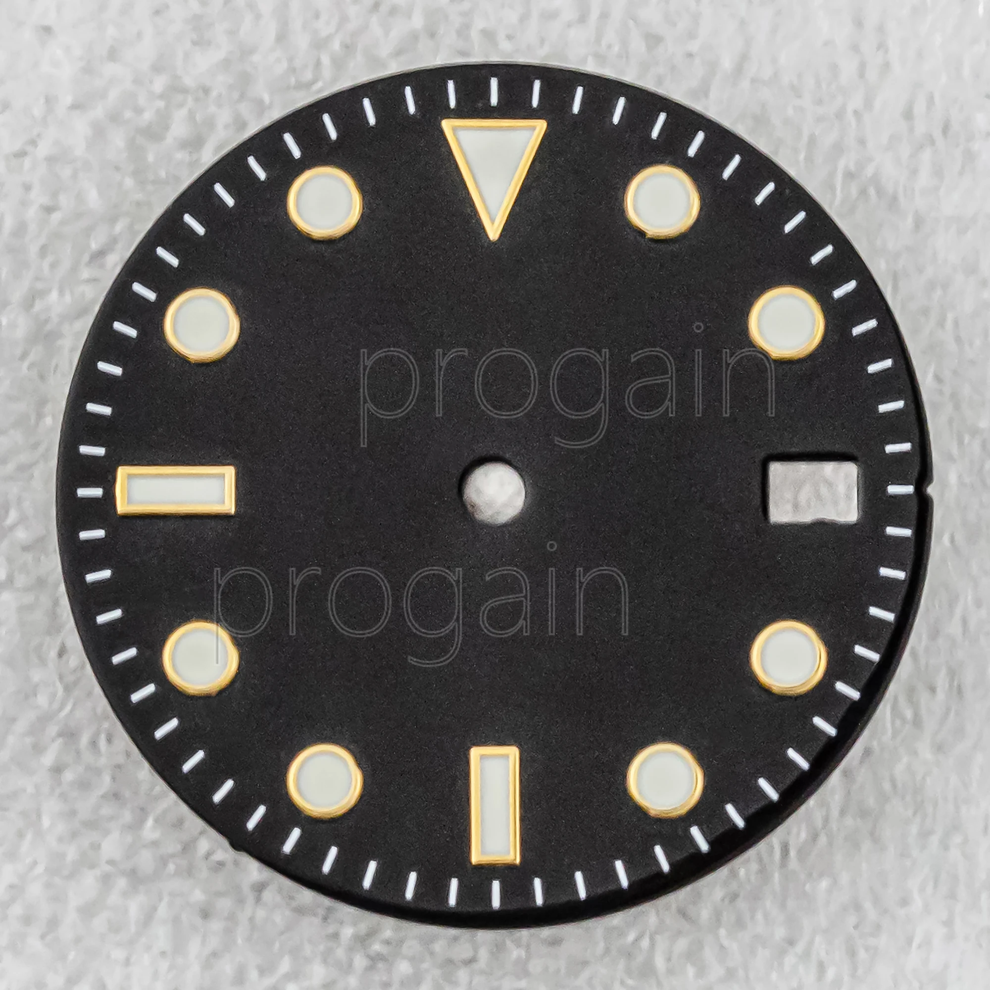 28.5 مللي متر ساعة الطلب الفرعية GMT تعديل ساعة اكسسوارات مضيئة ساعة الطلب الوجه وزارة الدفاع أجزاء ل NH35 NH36 الحركة التلقائية