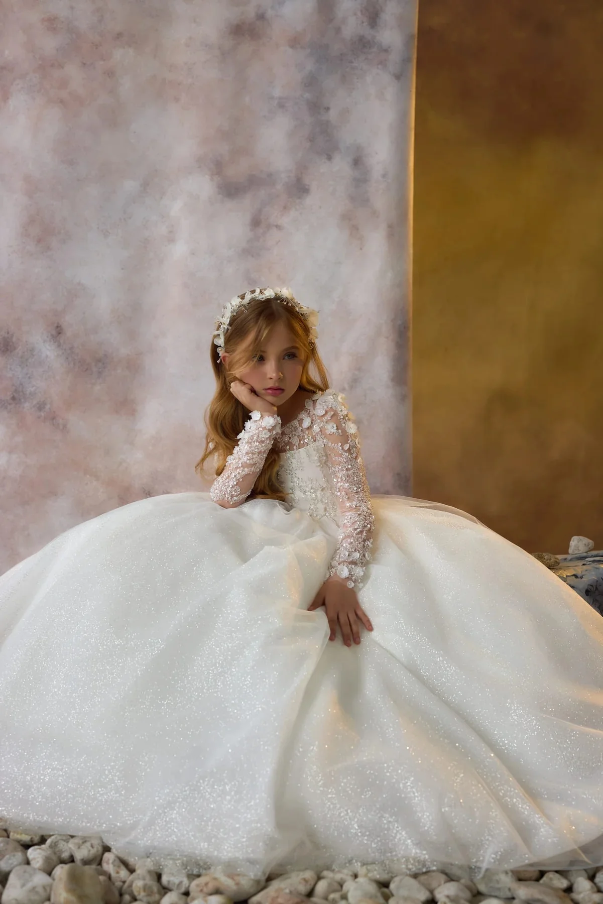 Long Sleeve Flower Girl Dresses For Wedding Beading Tulle Customized Ball Gown Baby First Communion Dresses