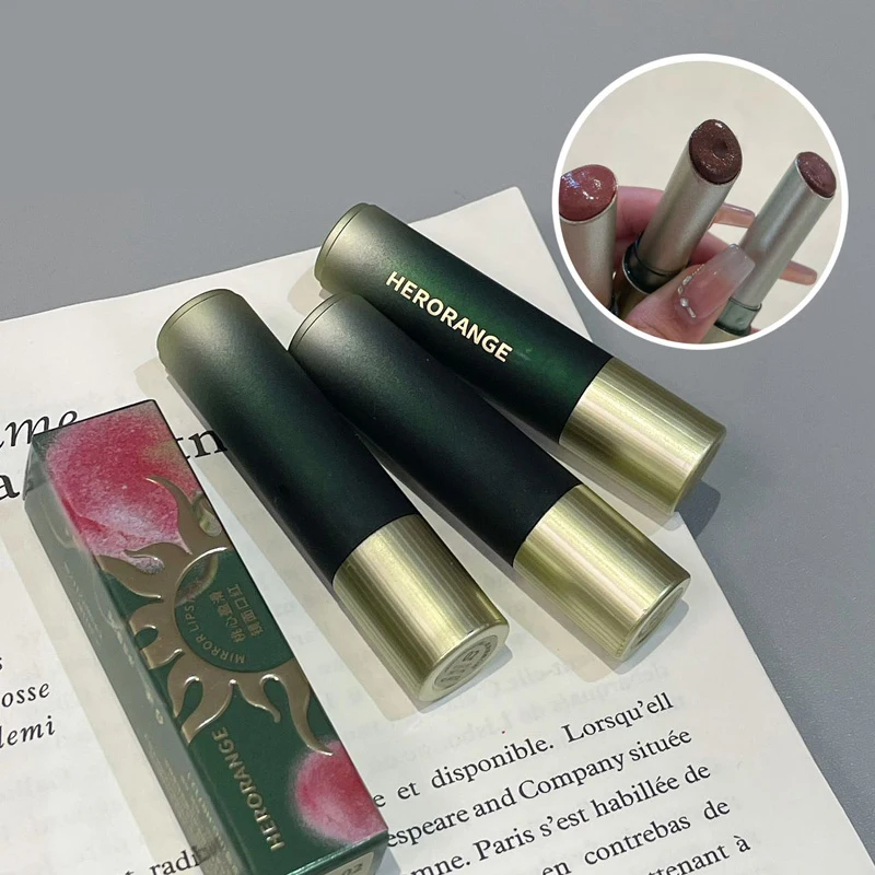 HERORANGE ハート型保湿リップスティック: 潤いを与えるフォーミュラで鏡のような輝き - 自然な外観で潤いと輝きを与えます