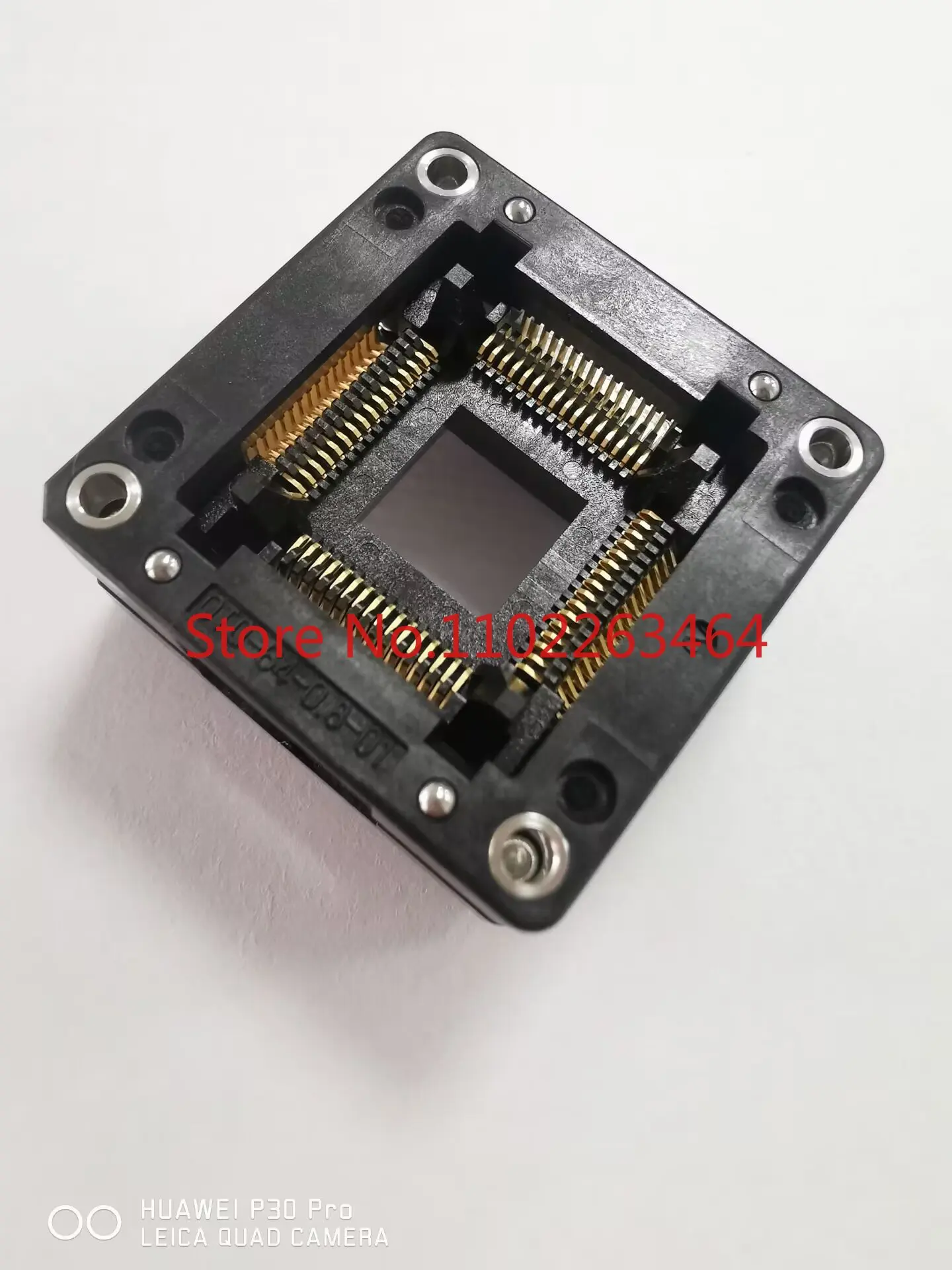 

OTQ-64-0.8-01 TQFP64 LQFP64 QFP64/DIP64 14*14MM 16*16mm/suit 1.6-2.5mm chips/Space 0.8mm with PCB Test Burn-In Socket Adapter