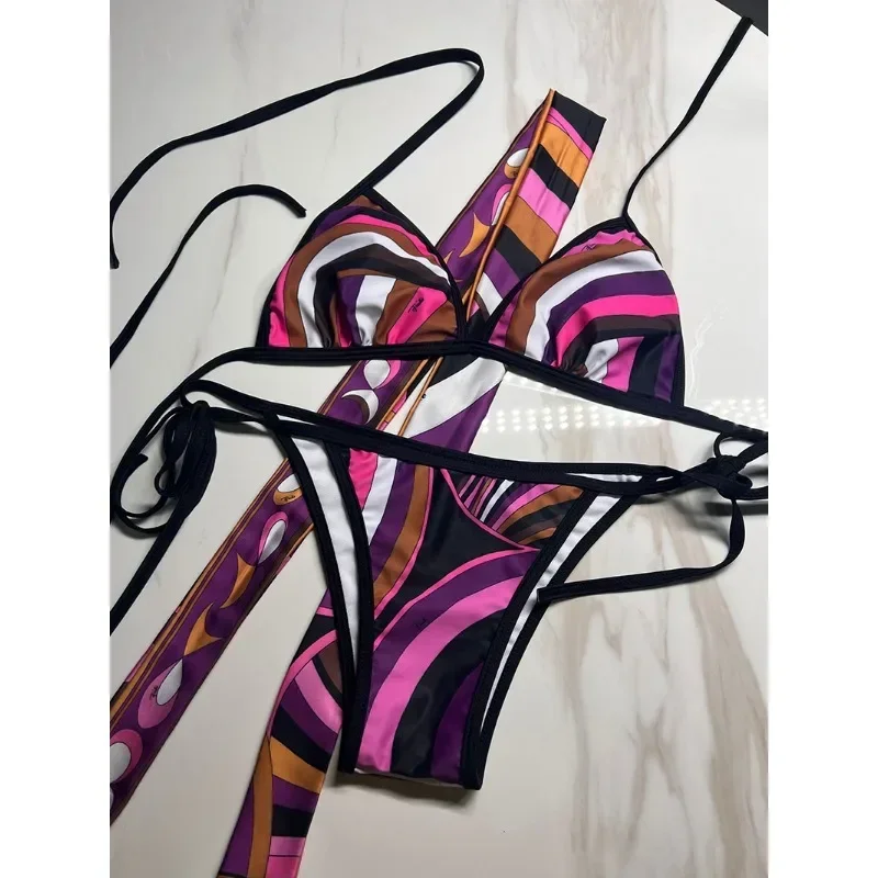 Nowe damskie zestawy bikini z opaską na głowę 2025, modne wzory, nadruk w paski z literami, luksusowe stroje kąpielowe europejskiej marki, seksowne tankini.
