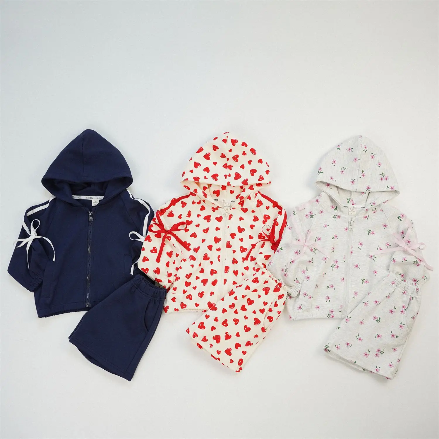 

Autumn New Children Long Sleeve Clothes Set Girls Bow Zipper Hooded Coat Heart Flower Print 2pcs Suit Kids Loose Casual Outfits