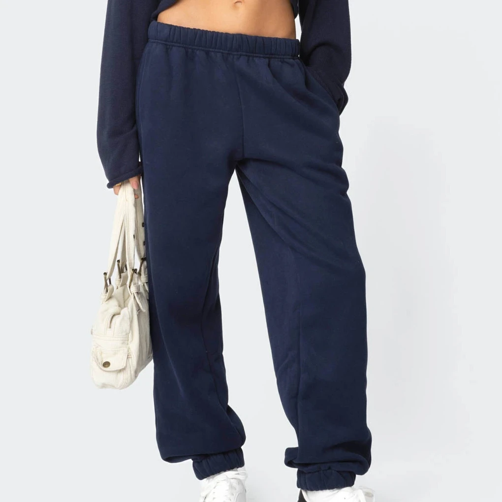 سراويل رياضية كاجوال أنيقة ومريحة من Activewear، سراويل كاجوال مميزة بلون سادة