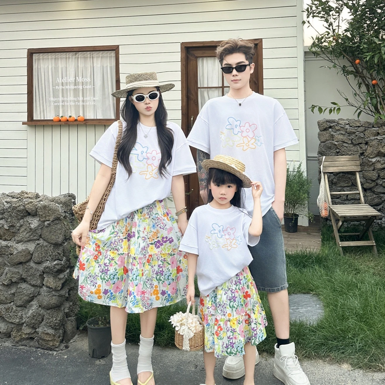 

2026 Summer Family Matching Outfits Floral Print T-Shirt + Skirt Mommy and Me Tee Dad & Kid Casual Tops Vacation Beach Clothes