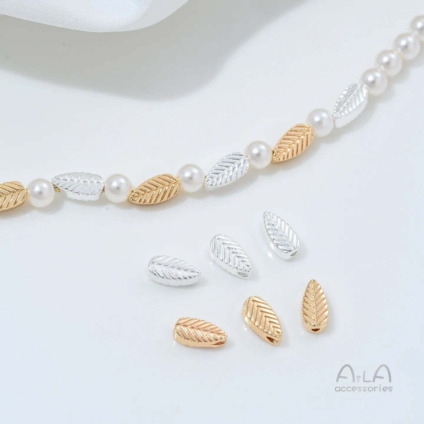 Silver-plated 14K Gold Double-sided Leaf Pattern Bead Spacer Handmade DIY String Pearl Bracelet Necklace Jewelry Accessories
