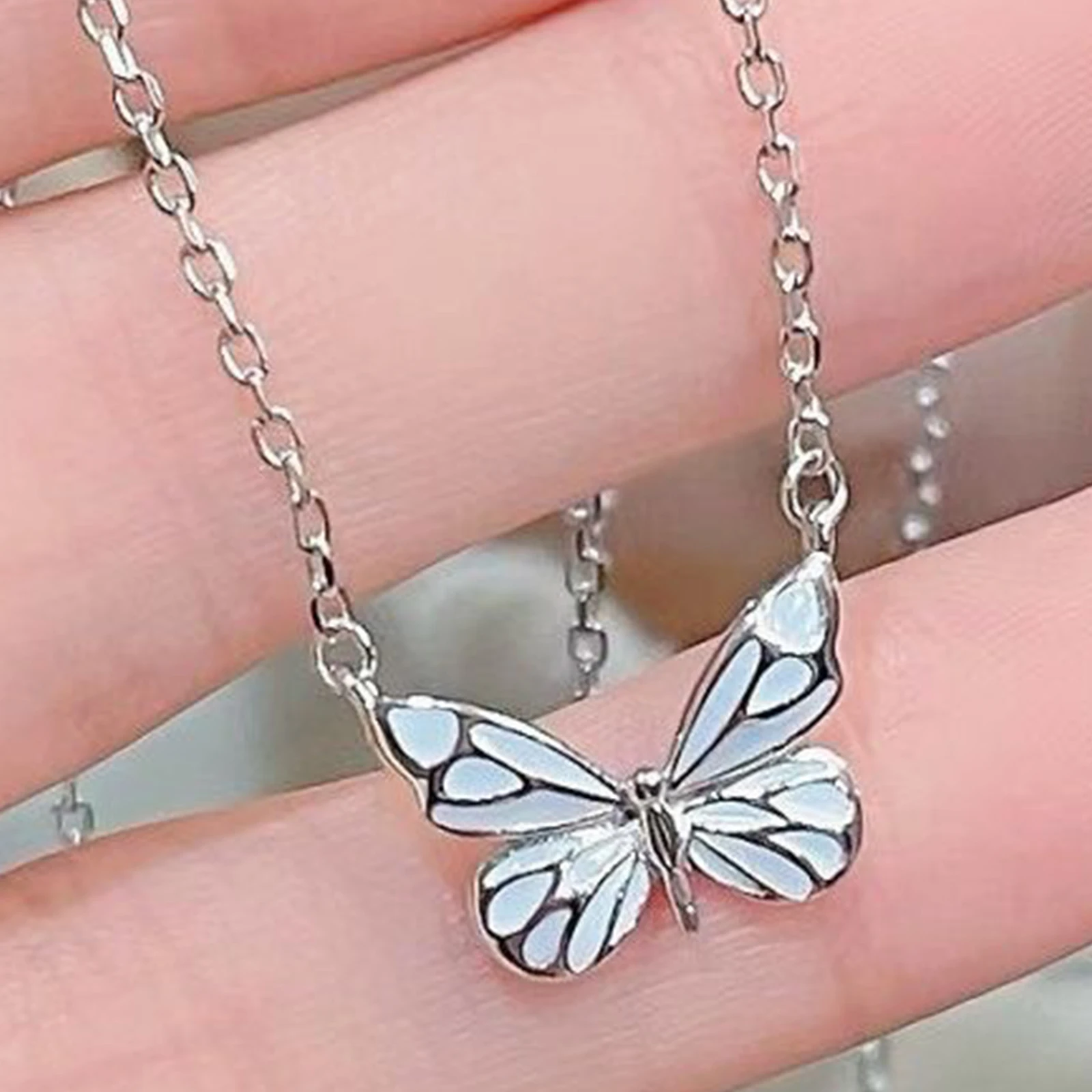 파란색 야광 나비 목걸이 팔찌, 섬세한 빛나는 나비 요정 목걸이, 여성용 나비 펜던트 목걸이
