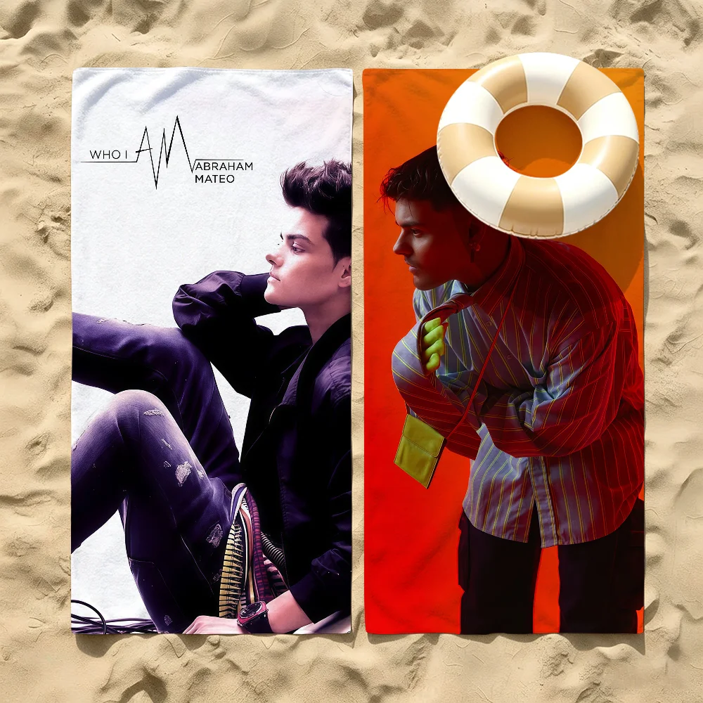 Toalla de playa Singer Abraham Mateo para playas, estudios de yoga, gimnasios, aguas termales, piscinas y picnics