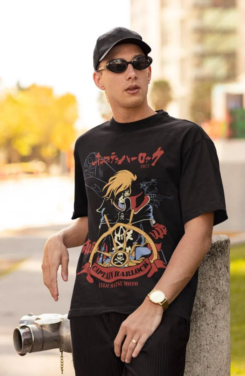 Capitán Harlock, pirata espacial de anime, camiseta de anime de dibujos animados japoneses, cráneo de capitán pirata espacial Harlock de Leiji Matsumoto