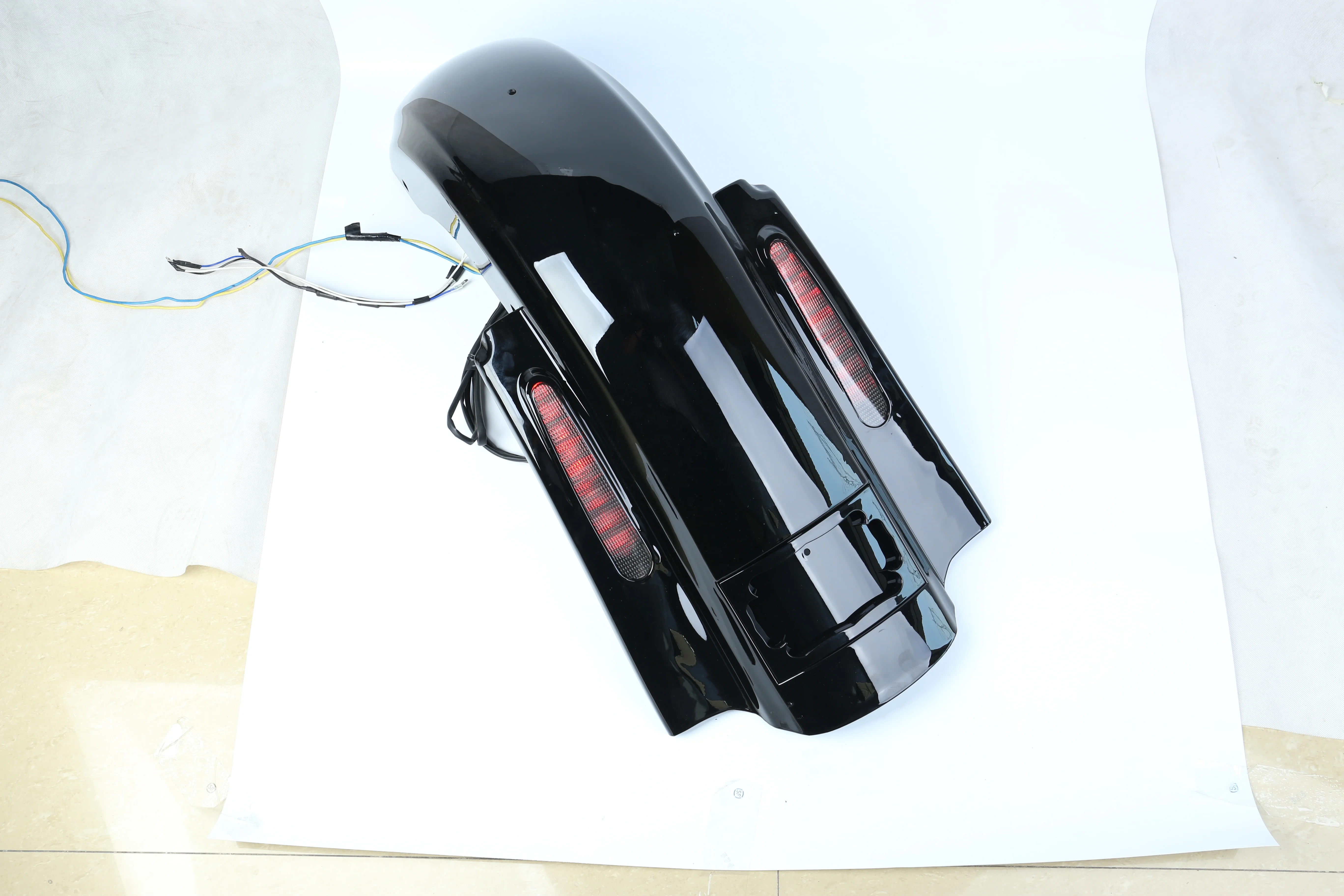 No Cut Out with Cvo Lights for 2009-2019 Touring Models Motorcycle Rear Fender