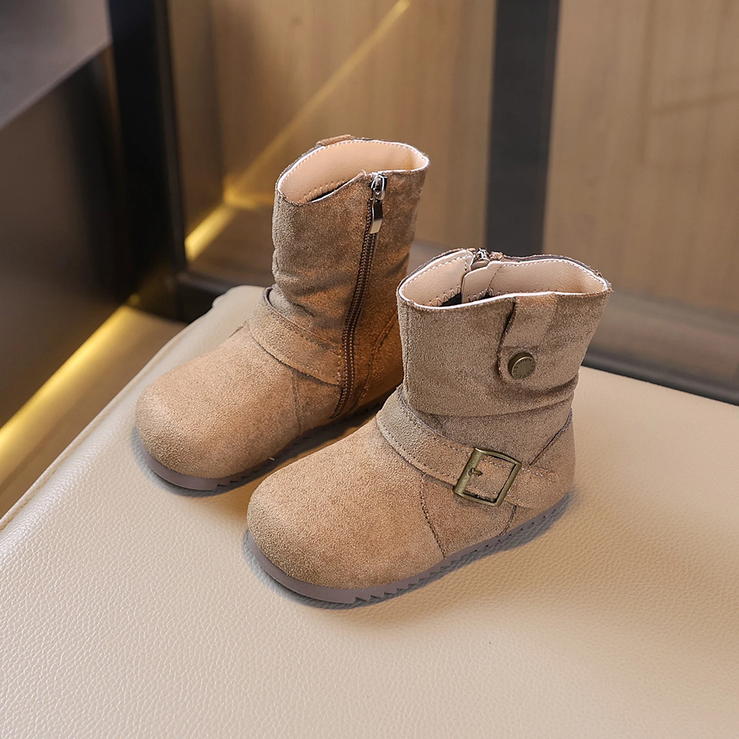 New Winter Girl's Boots Suede Two Color Slip-on Flexiable Classic Kids Boots Plush Warm Light Trendy Daily Comfy Children Shoes