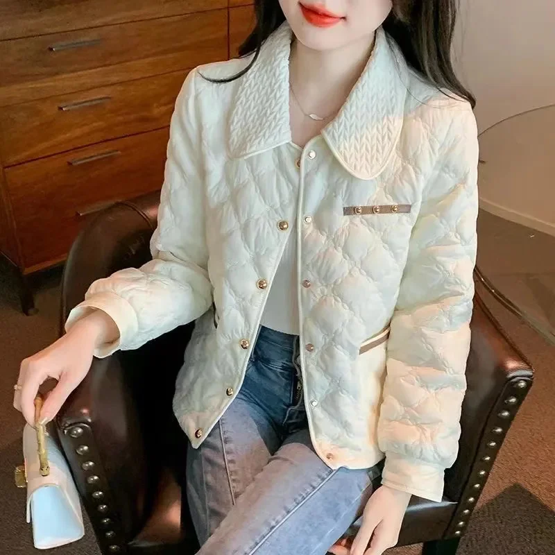 2026 New Light Cotton Coat Autumn Winter White Cotton-Padded Jacket Women's Tops Fashion Pocket Diamond Casual Coats Female 3