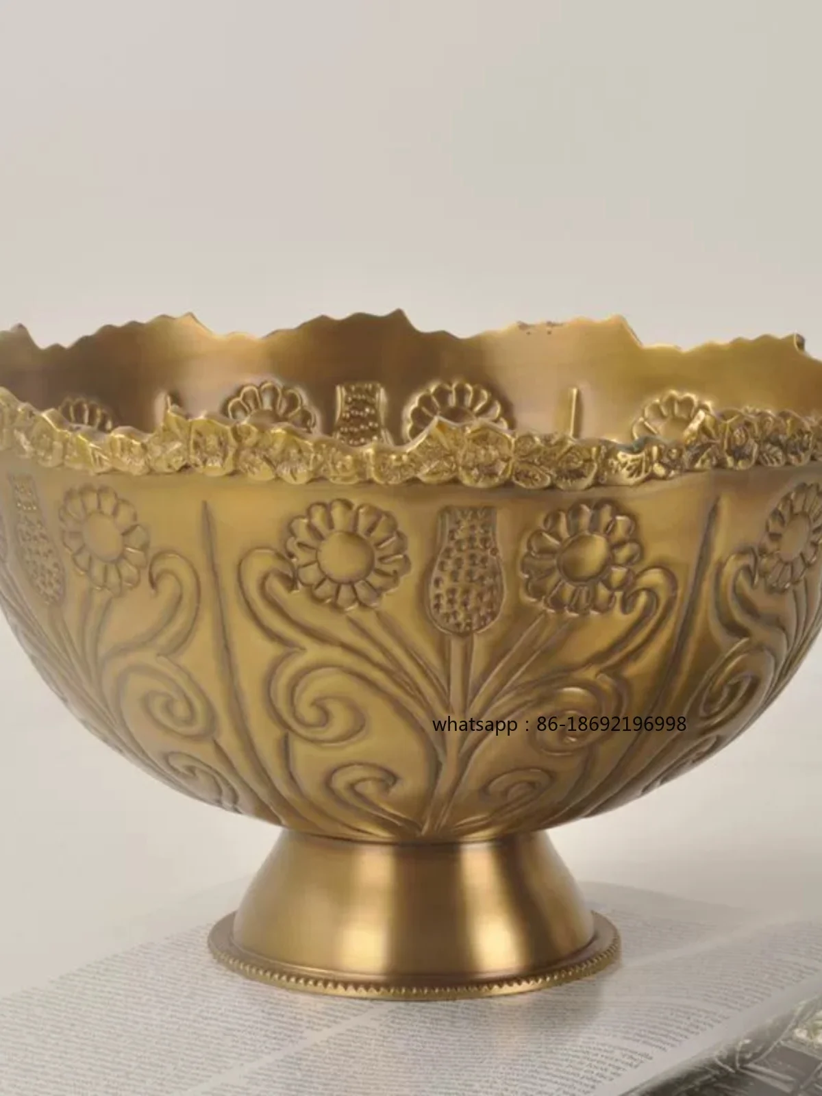 India Imported Luxury Household Brass Trumpet Gall Fruit Plate Model House Decoration Fruit Plate Tray European Ornaments