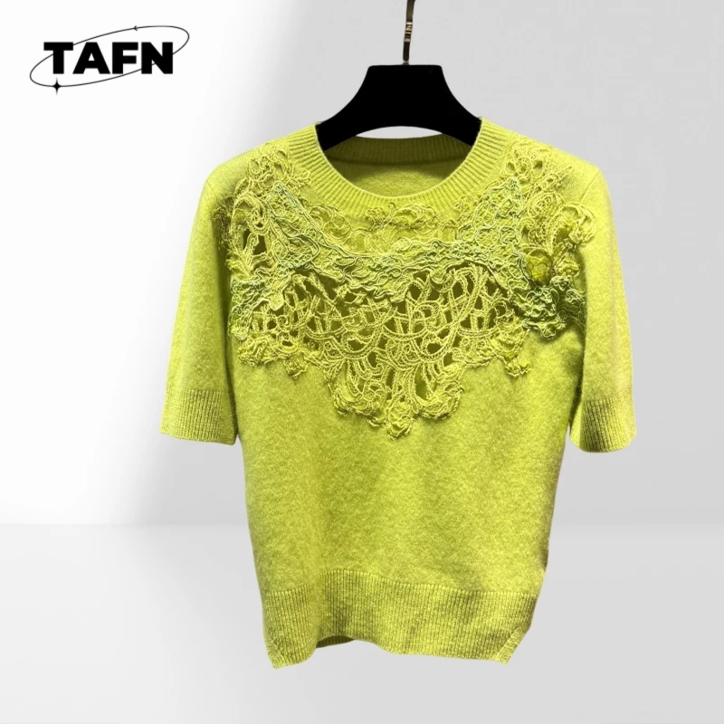 Fashion High-End Retro Fashion Beautiful Summer Vibes T-Shirt | Breathable Cotton | Graphic Print for Casual Style AD2905