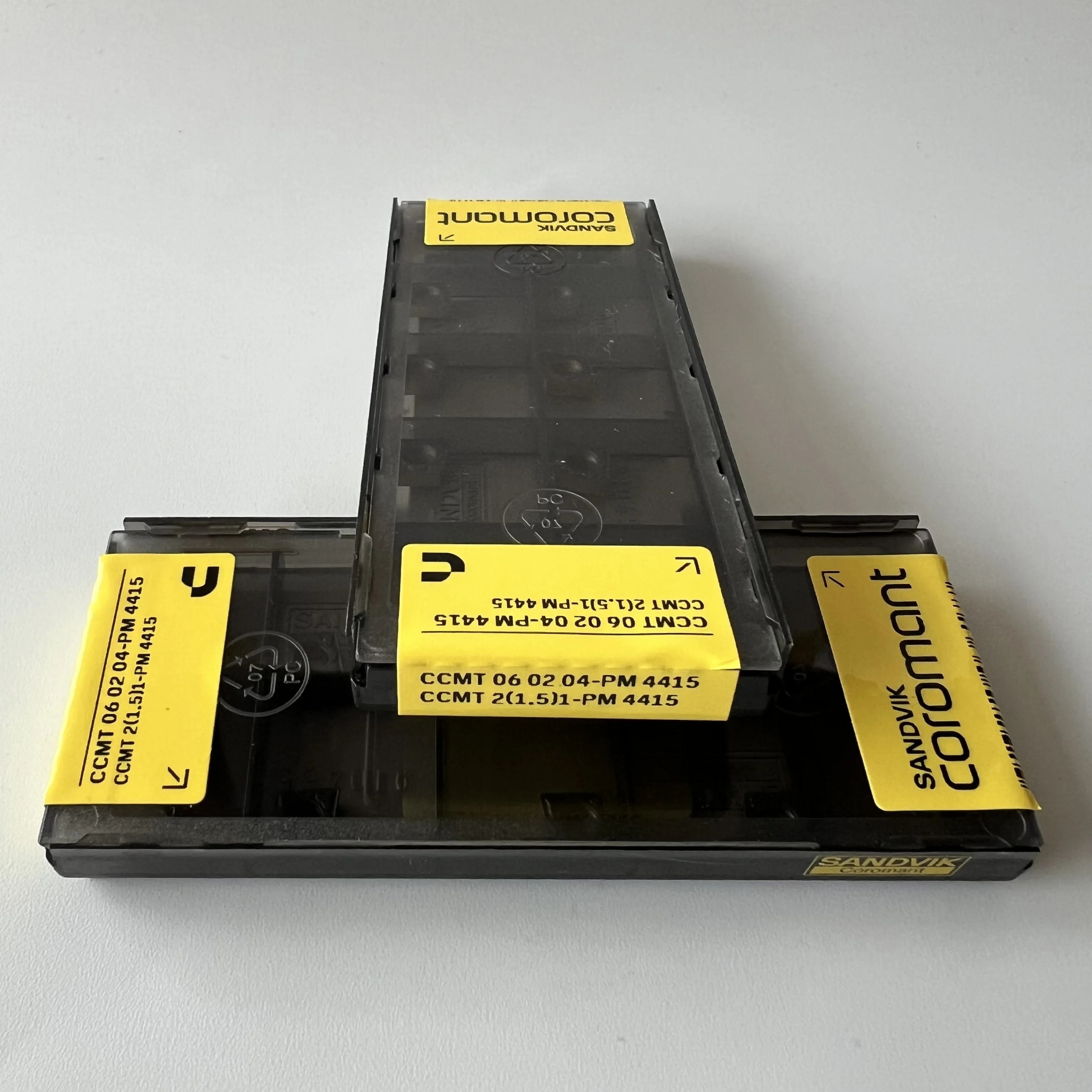 

CCMT060204-PM 4415 CNC BLADE