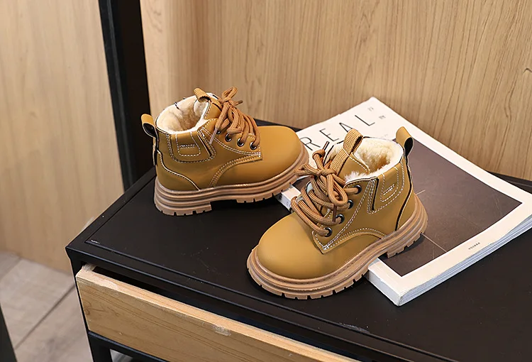 Schneestiefel für Jungen, Retro-Design, rutschfeste Schuhe für Kinder, seitlicher Reißverschluss, Winterstiefel mit Plüschfutter, rutschfeste Lederstiefel, Größe 21–30. – Detail 13