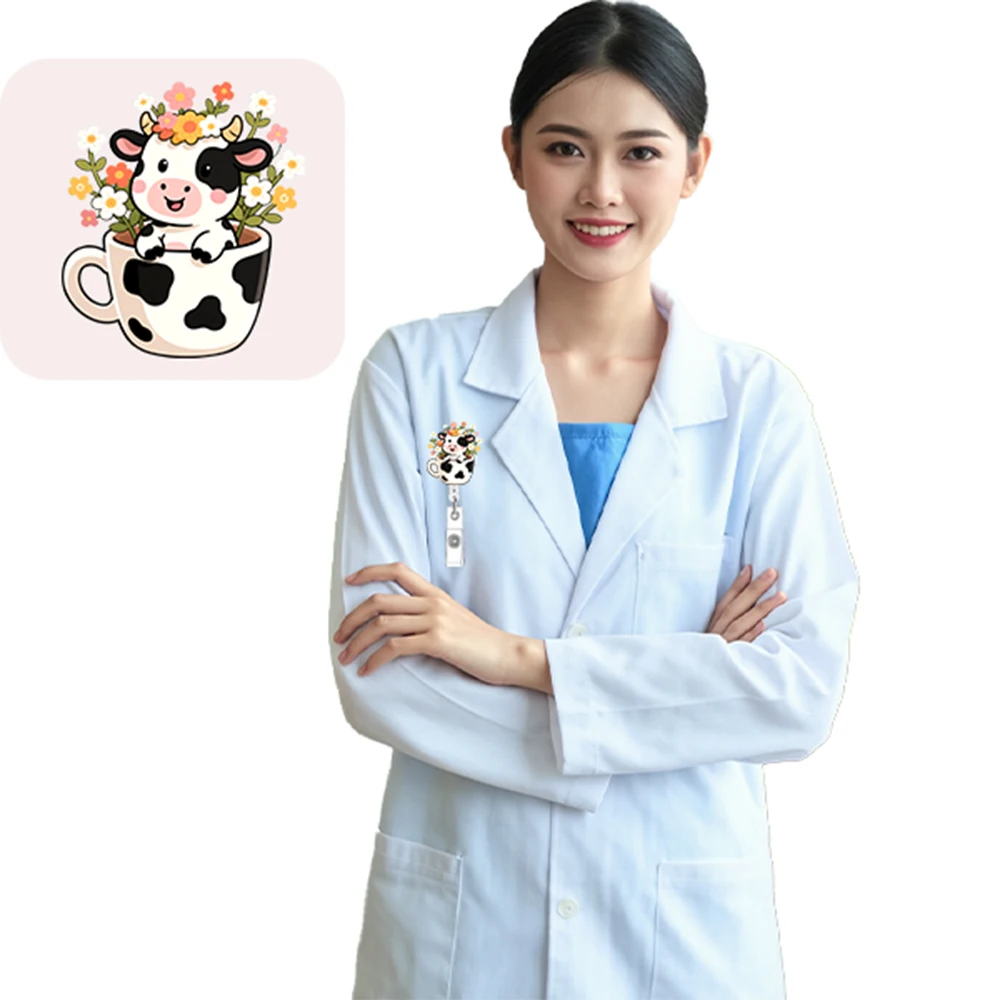 تمرير شارة أكريليك بقرة لطيفة لبطاقة الهوية، طبيب الطالب، هدية الممرضة، الاستخدام المكتبي، ملحق قابل للتوسيع