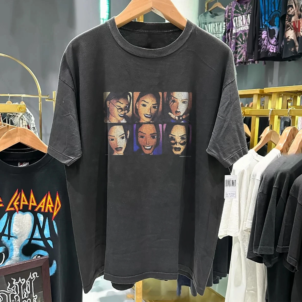 2001 Tomb Raider Lara Croft - Aged T-Shirt Black Summer  Streetwear Oversized Loose Casual