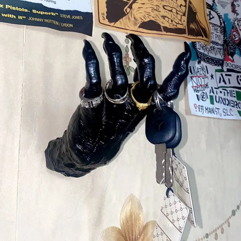 Super handsome devil claw storage rack jewelry key hanger entrance wall decoration