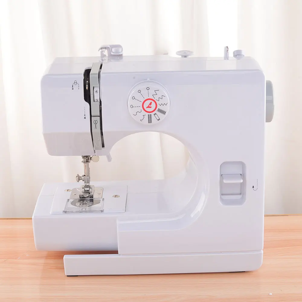 Inne Sewing Machine Mini Portable Handy Replaceable Presser Foot Electric 12 Stitchs Overlock With Pedal Household Zigzag Thread