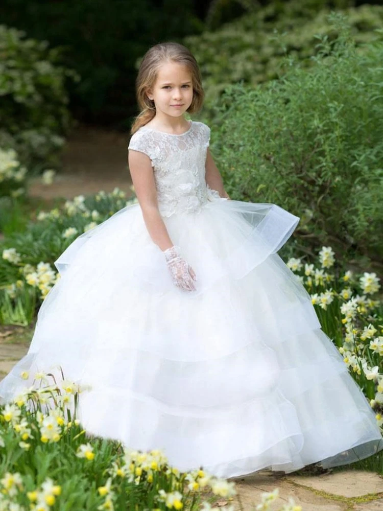 

Flower Girl Dresses White Tulle Puffy Lace Appliques Tiered Hem Sleeveless For Weddings Birthday Pageant Holy Communion Gowns