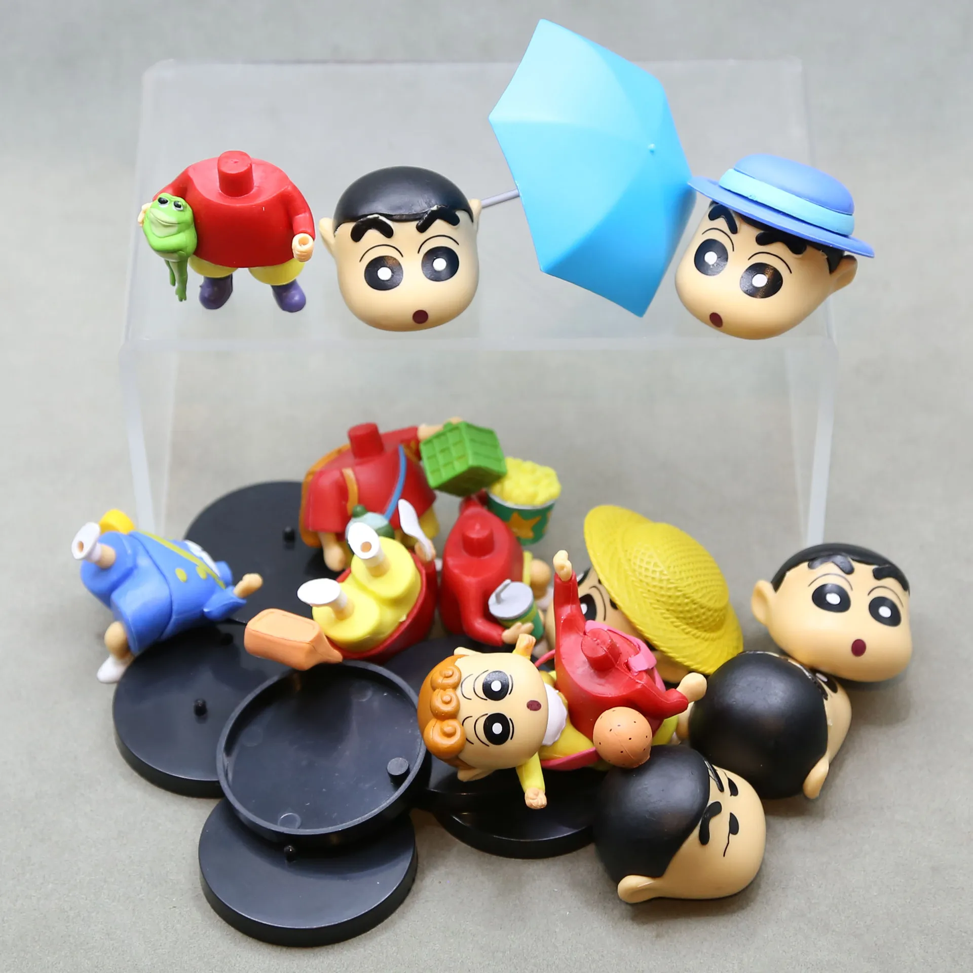 6Pcs Crayon Shin-chan Action Figure Kawaii Anime Tide Play Toys Collection Ornament Pvc GK Model Statue Kids Birghday Gift